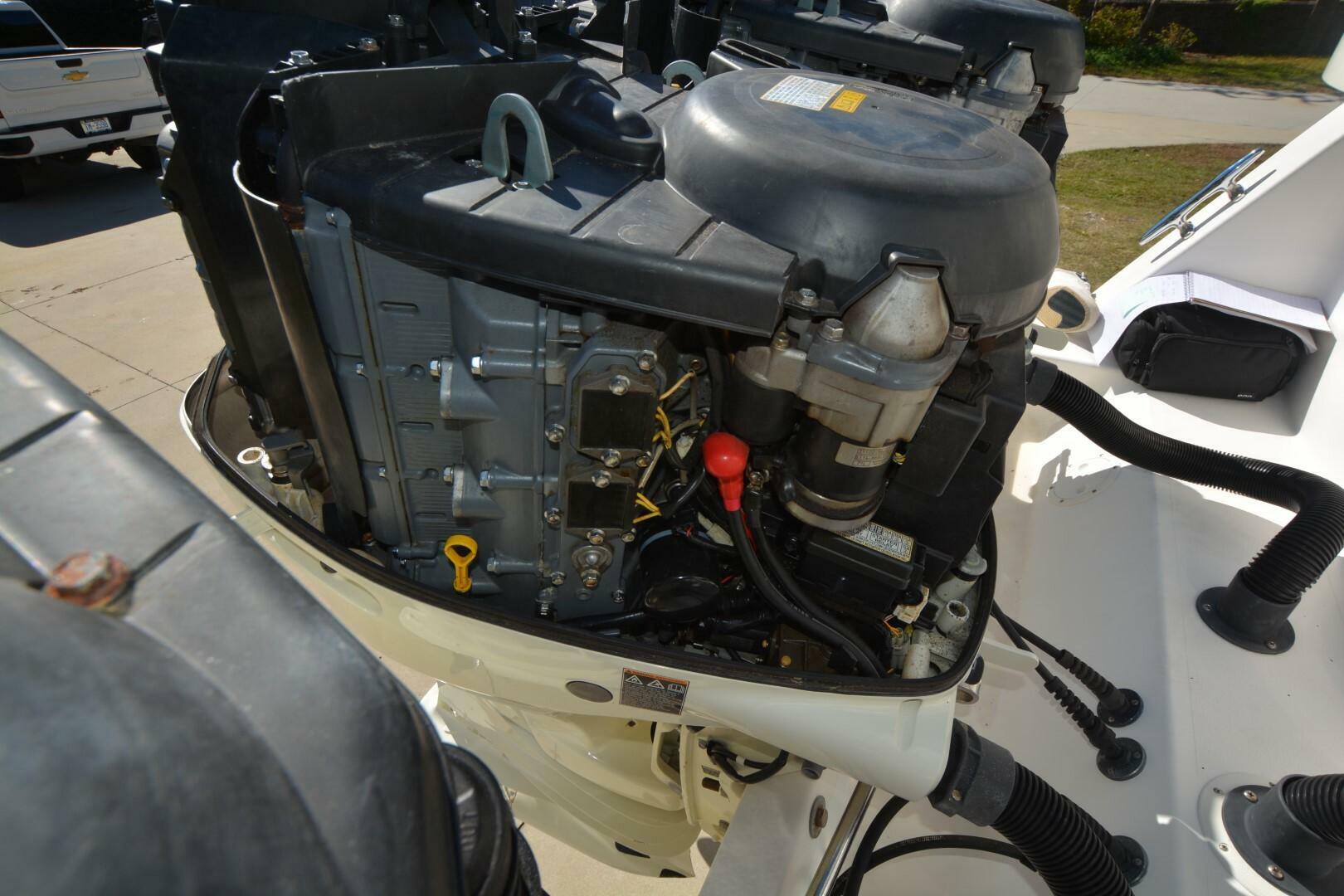 Hot Hooks 33ft Contender Yacht For Sale Hot Hooks 33ft Contender Yacht For Sale