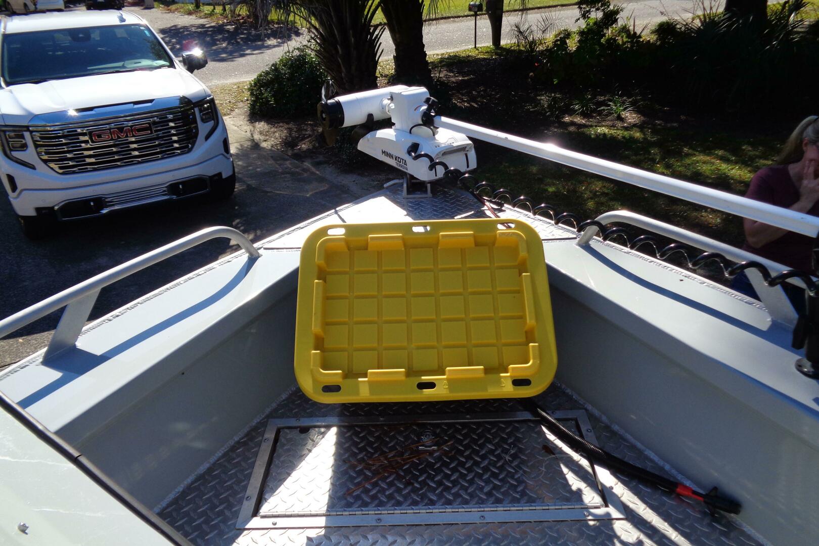 25ft Hewes Yacht For Sale