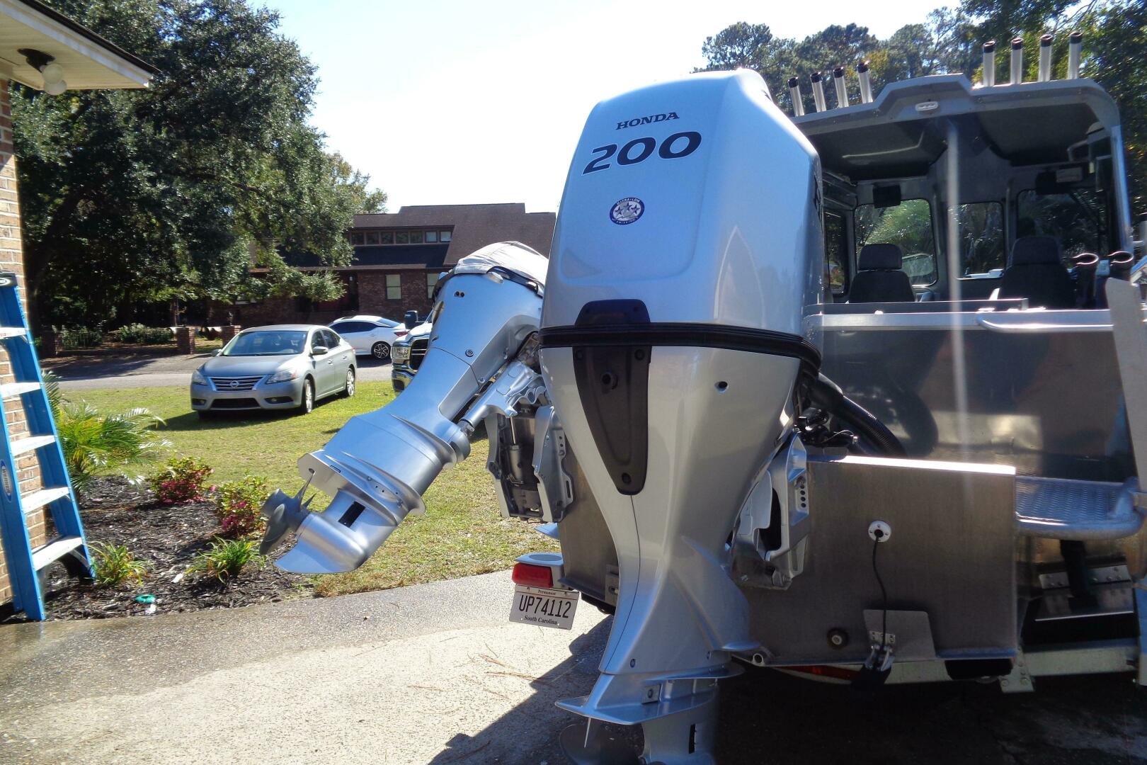 25ft Hewes Yacht For Sale