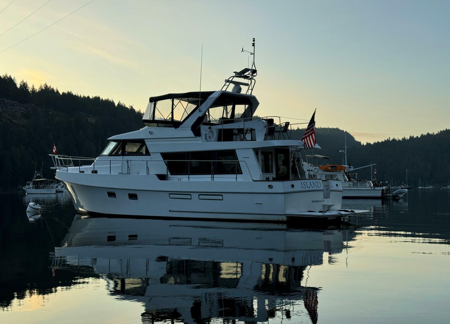 ISLAND GIRL 48ft Ocean Alexander Yacht For Sale