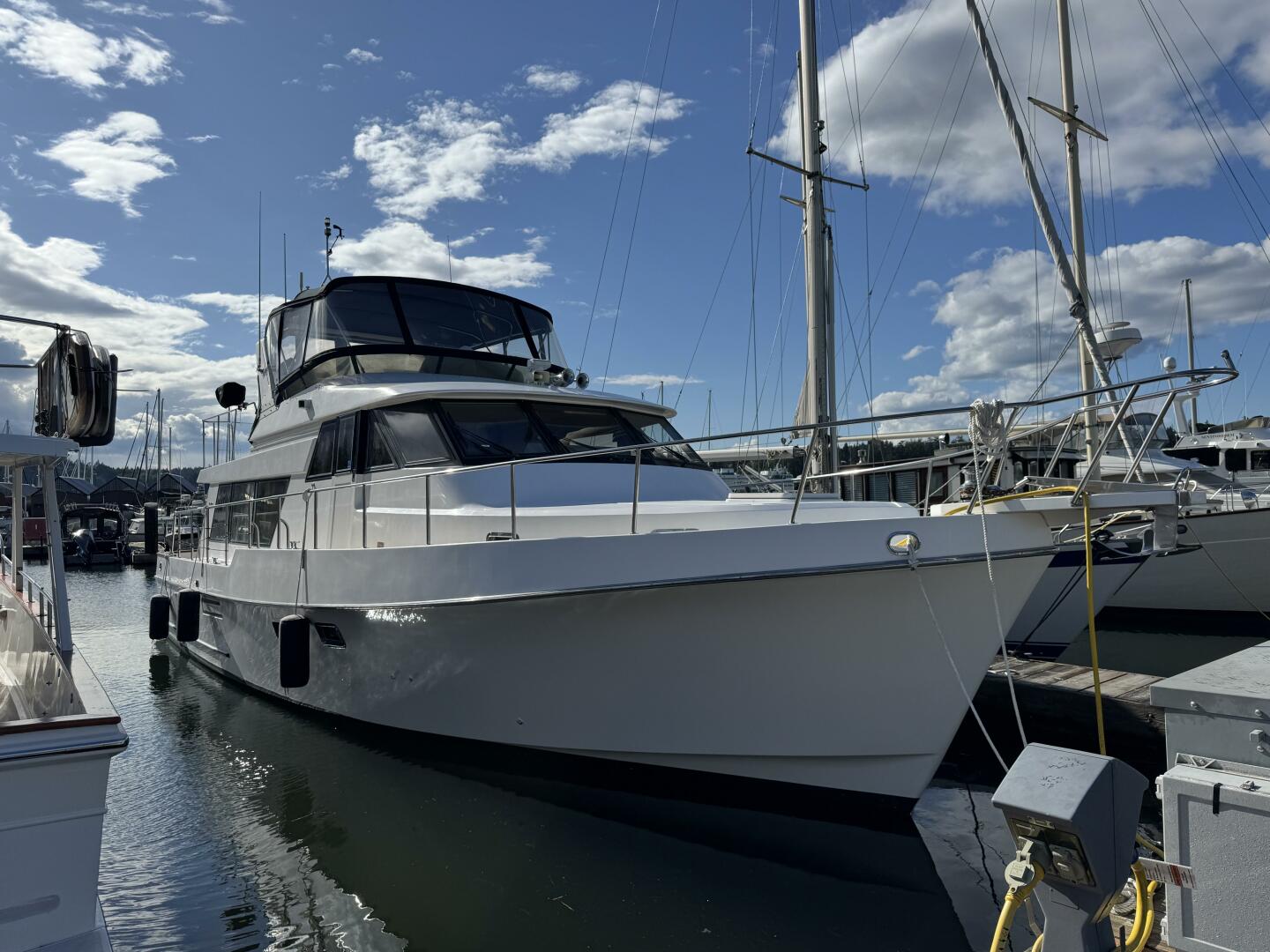 ISLAND GIRL 48ft Ocean Alexander Yacht For Sale