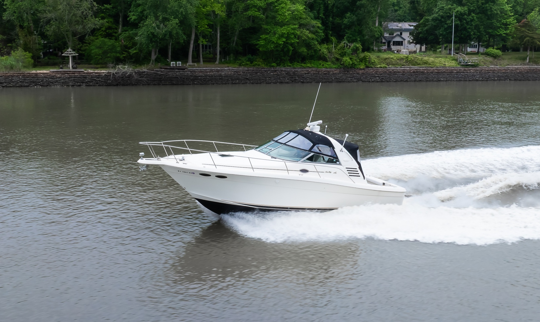 33ft Sea Ray Yacht For Sale