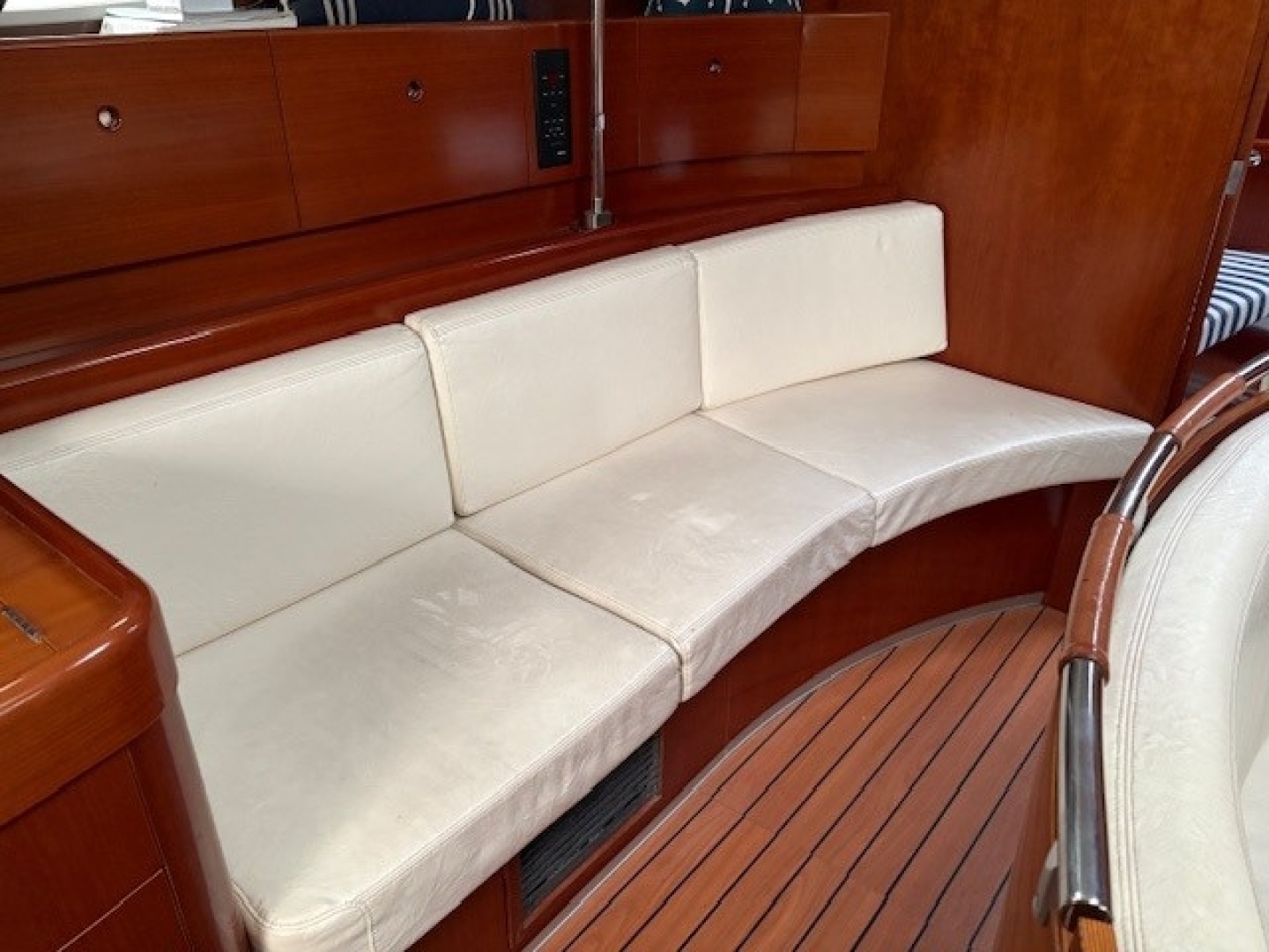 Kaleidoscope 47ft Beneteau Yacht For Sale