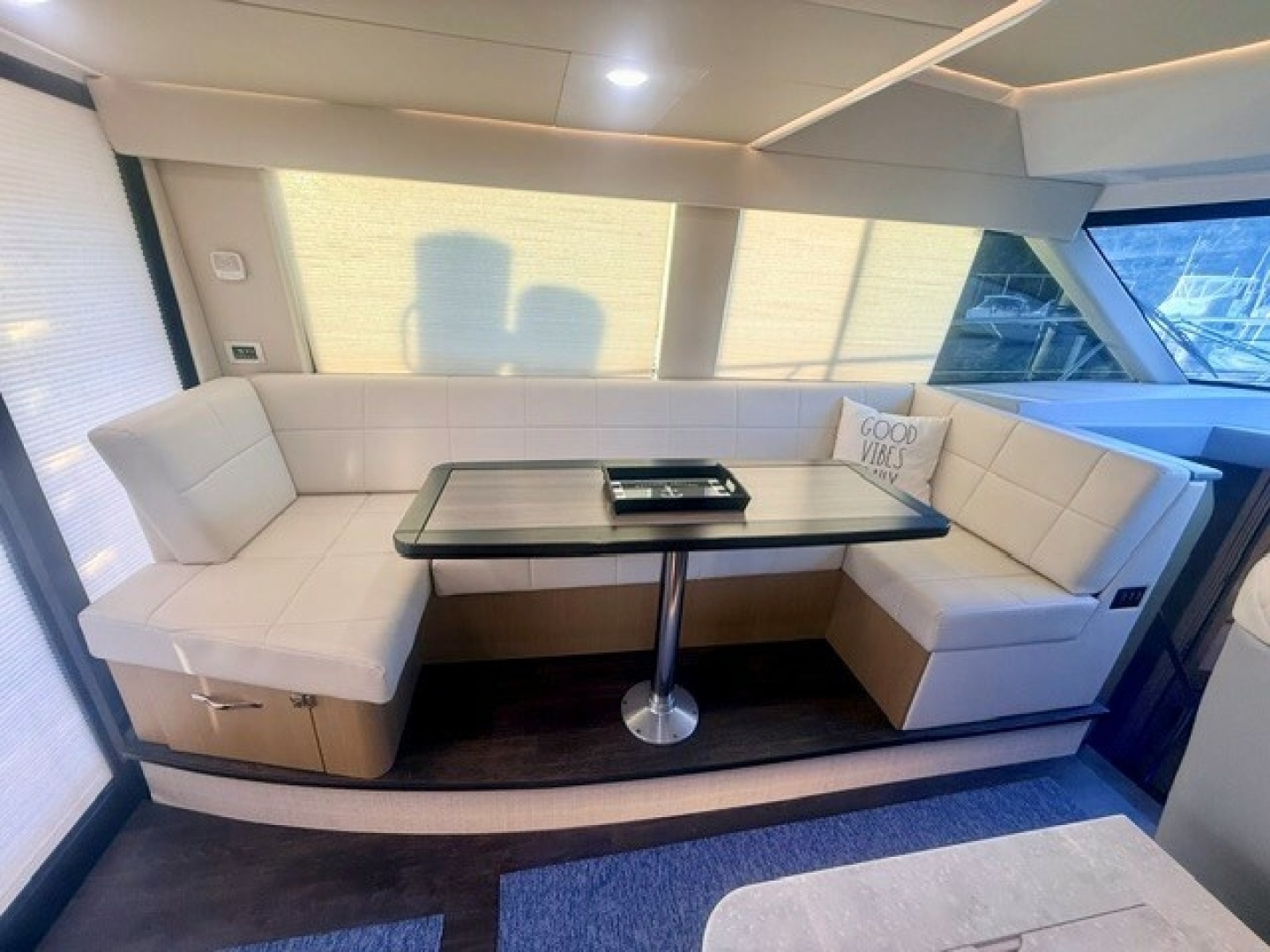 Regal 42 Fly Yacht For Sale