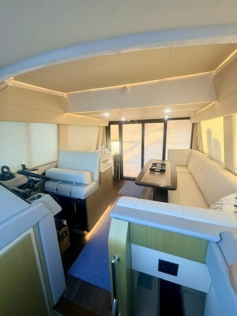 Regal 42 Fly Yacht For Sale