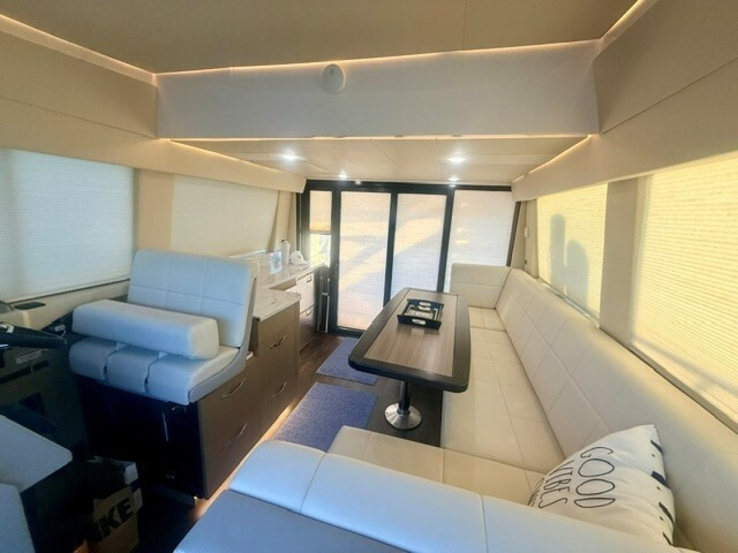 Regal 42 Fly Yacht For Sale