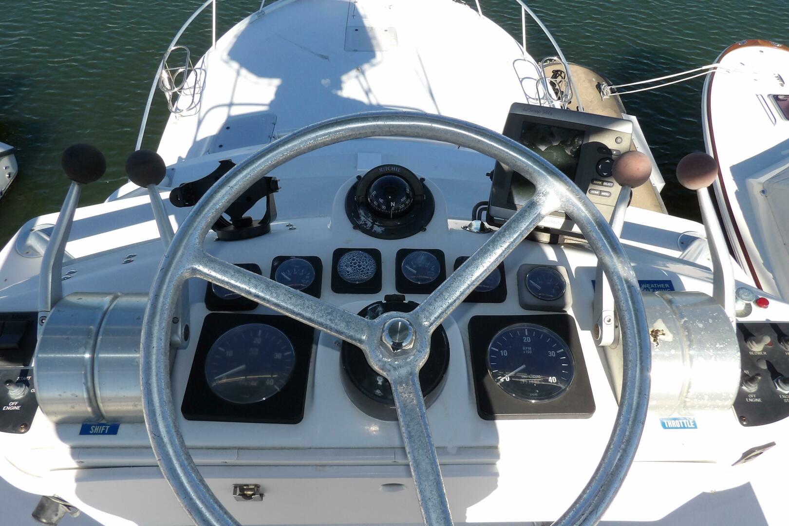 College Fund 40ft Luhrs Yacht For Sale