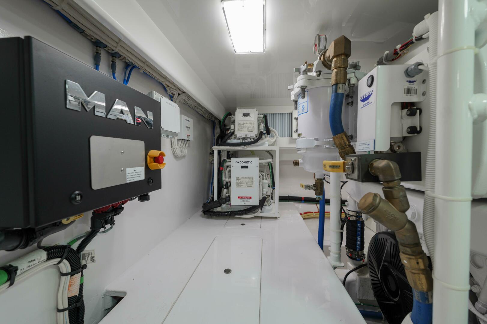 SALTY DOG 54ft Viking Yacht For Sale