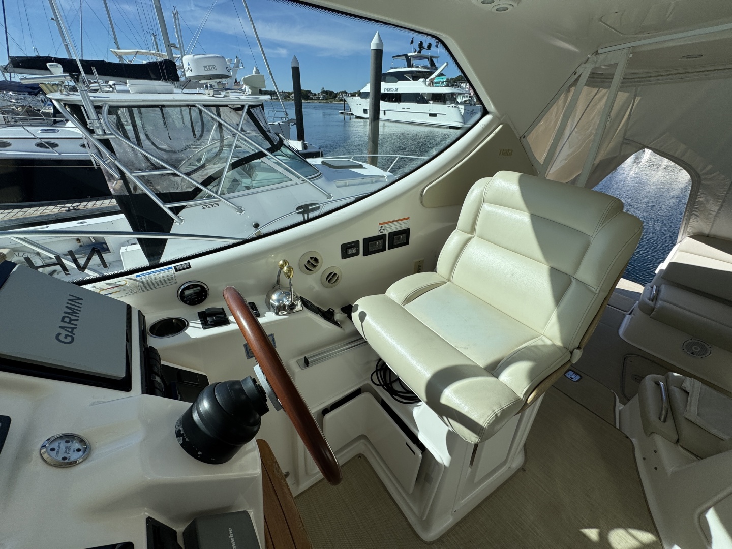 2008 Tiara Yachts 3900 Sovran