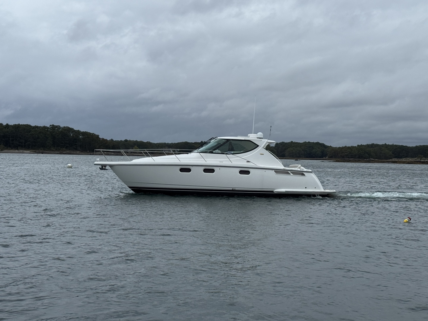2008 Tiara Yachts 3900 Sovran