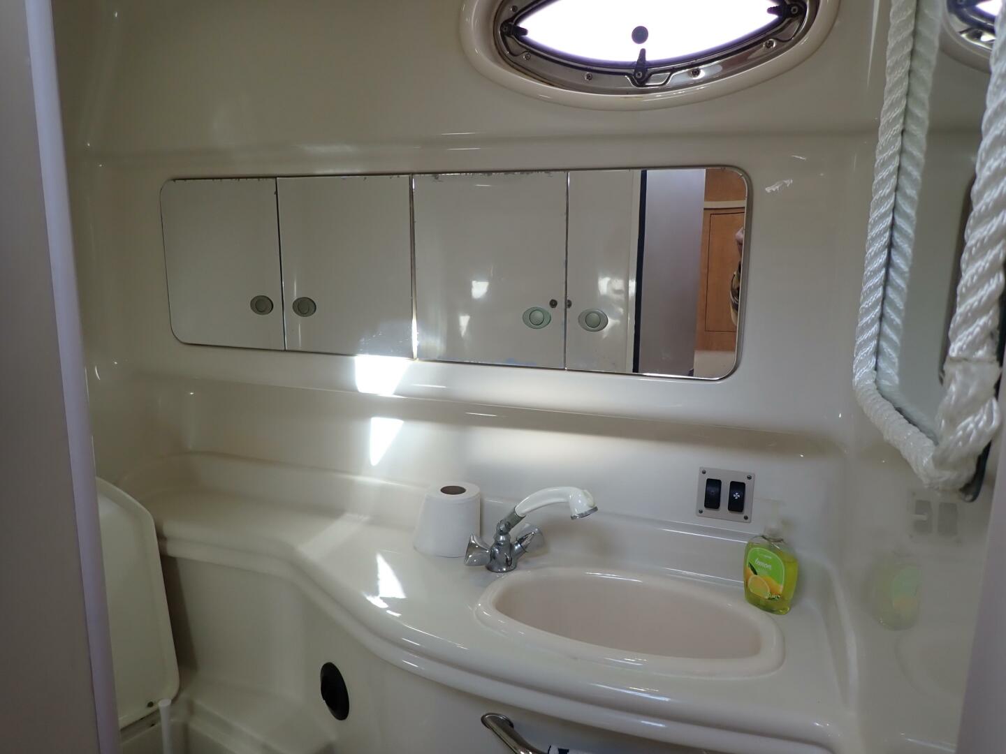 Talkn Trash 34ft Sea Ray Yacht For Sale
