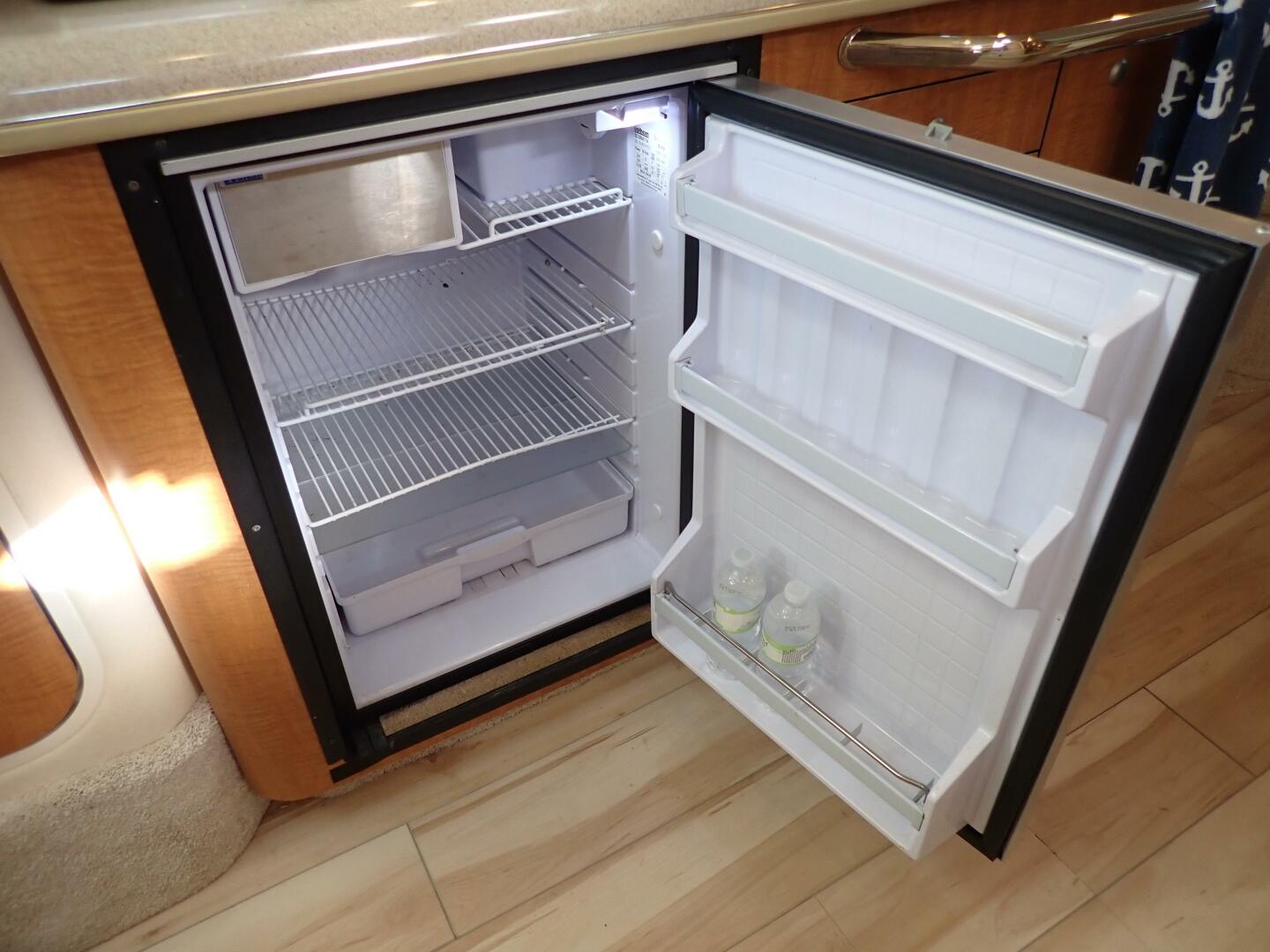 Talkn Trash 34ft Sea Ray Yacht For Sale