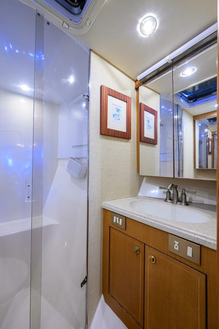 HOOK EM DANO 57ft Ocean Yachts Yacht For Sale