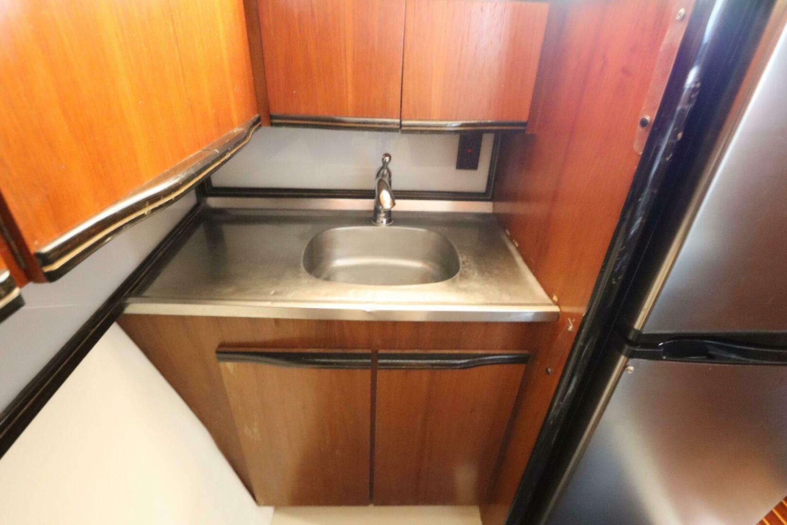 48ft Spectrum Yacht For Sale