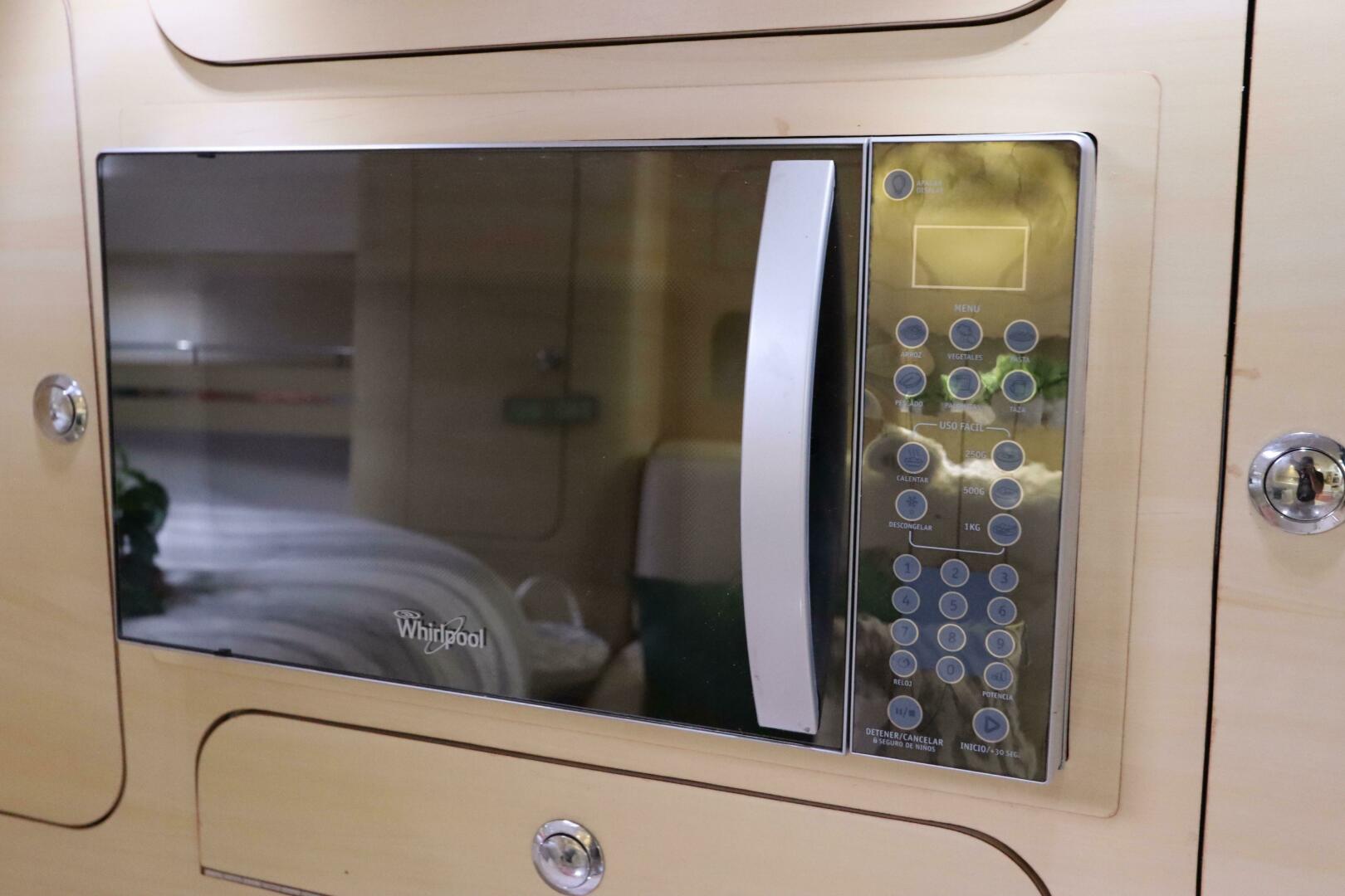 38ft Intermarine Yacht For Sale