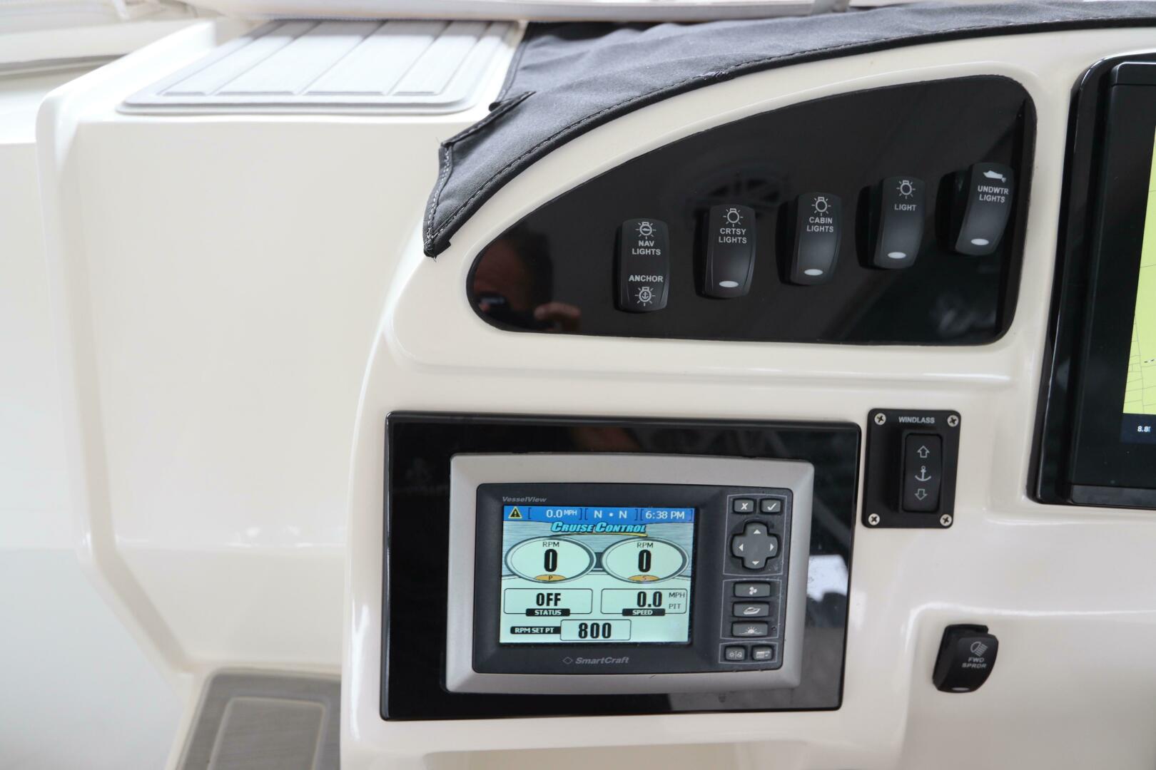 38ft Intermarine Yacht For Sale