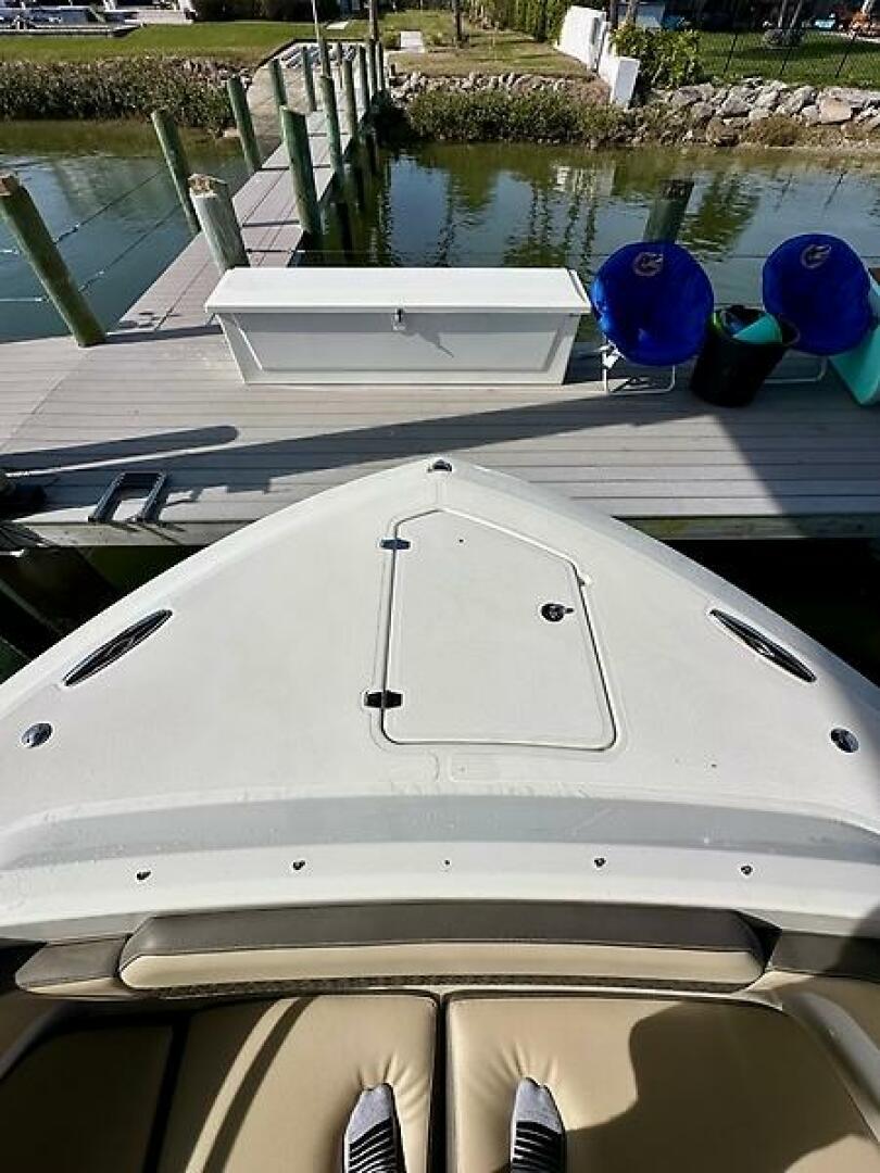 Breeezy 37ft Pursuit Yacht For Sale