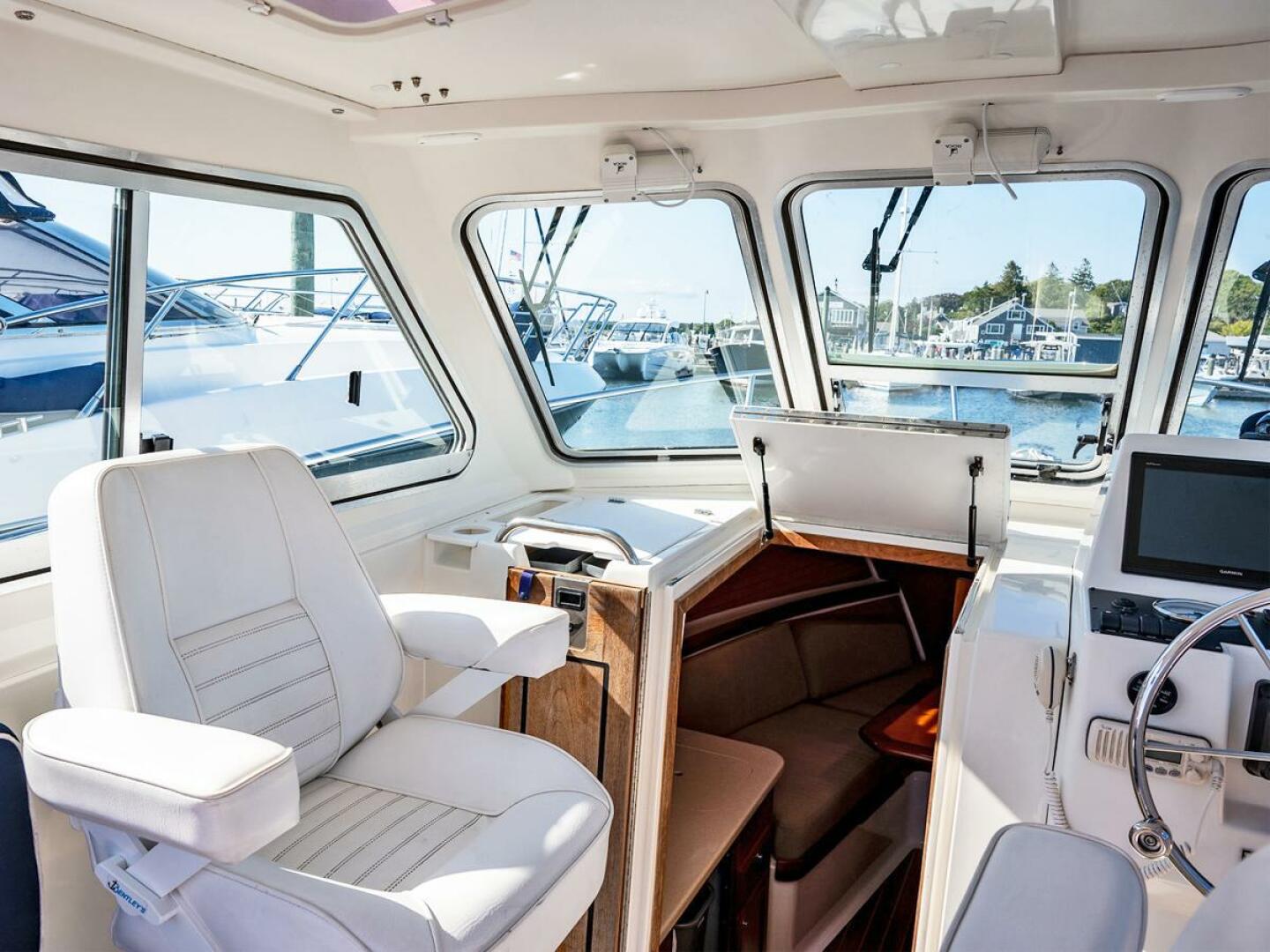 ARCHIMEDES 29ft Back Cove Yacht For Sale