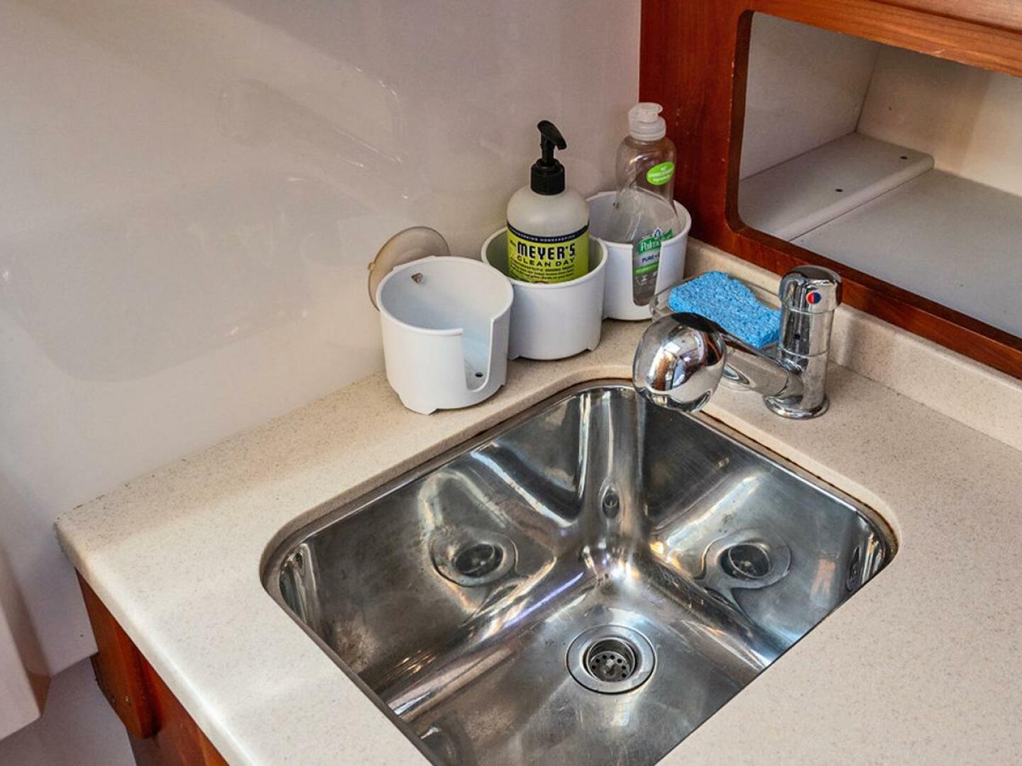 ARCHIMEDES 29ft Back Cove Yacht For Sale