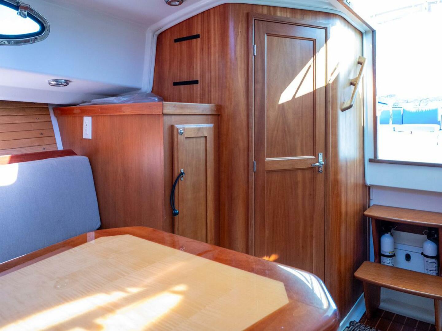 ARCHIMEDES 29ft Back Cove Yacht For Sale