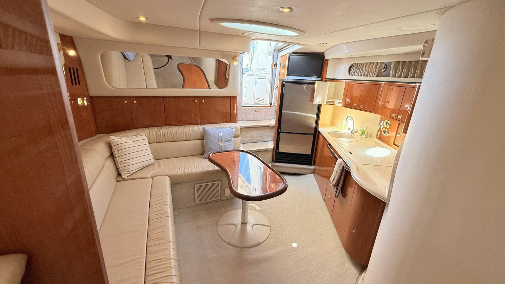 Banking Memories 41ft Sea Ray Yacht For Sale