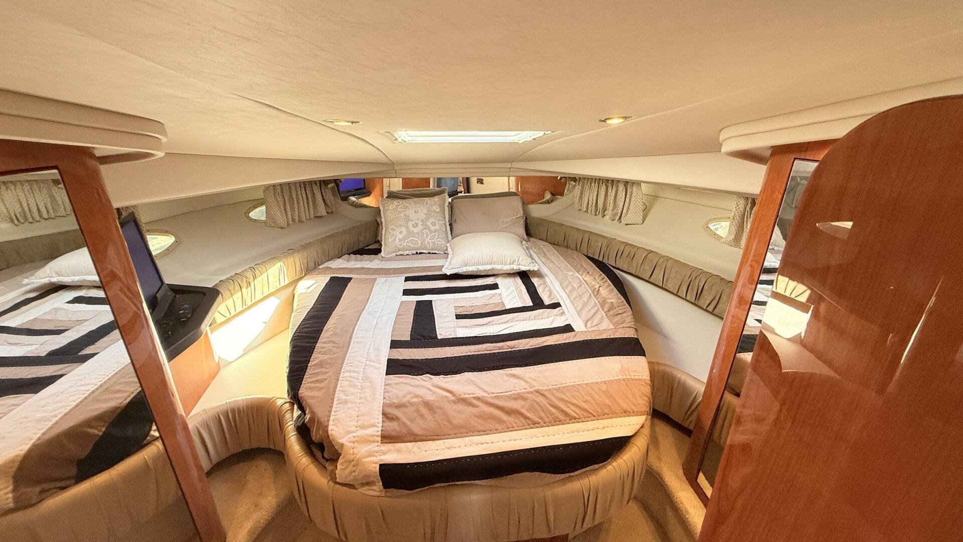 Banking Memories 41ft Sea Ray Yacht For Sale