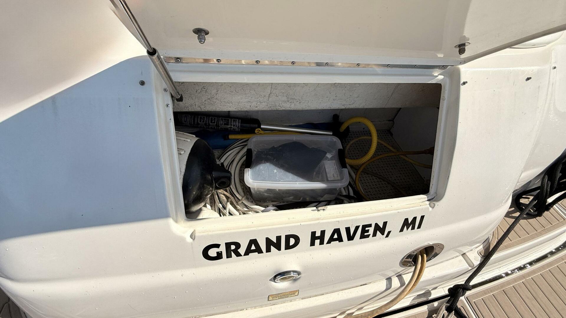 Banking Memories 41ft Sea Ray Yacht For Sale