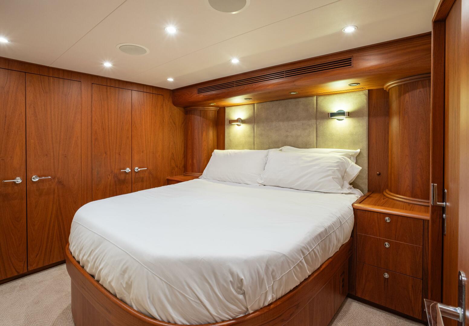 HT HOOK 72ft Merritt Yacht For Sale