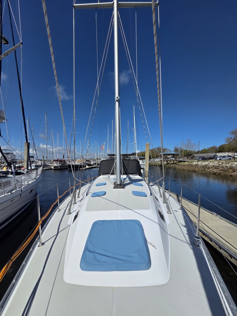 Here  amp  Now 44ft Catalina Yacht For Sale