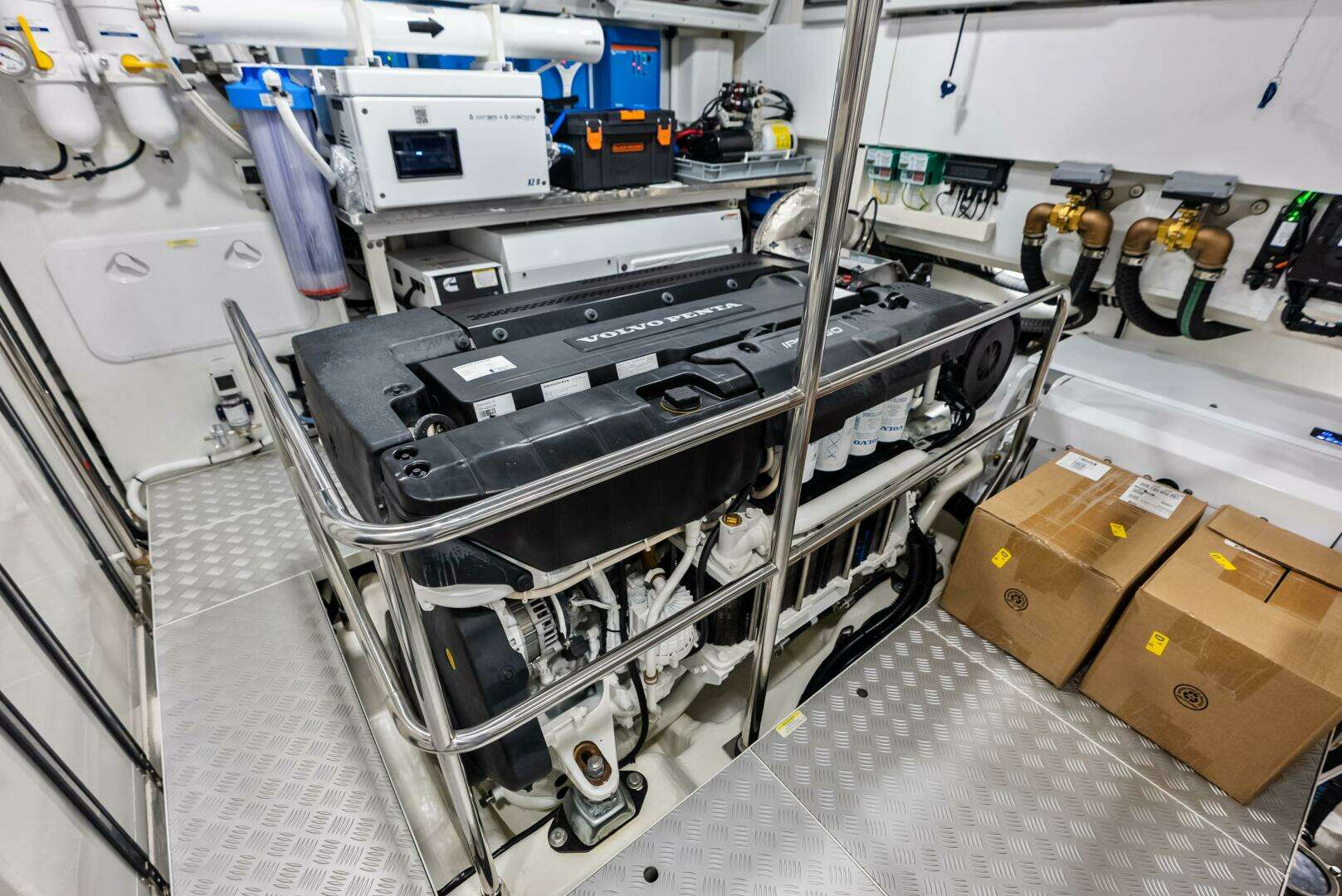 Absolute 75 Navetta Yacht For Sale