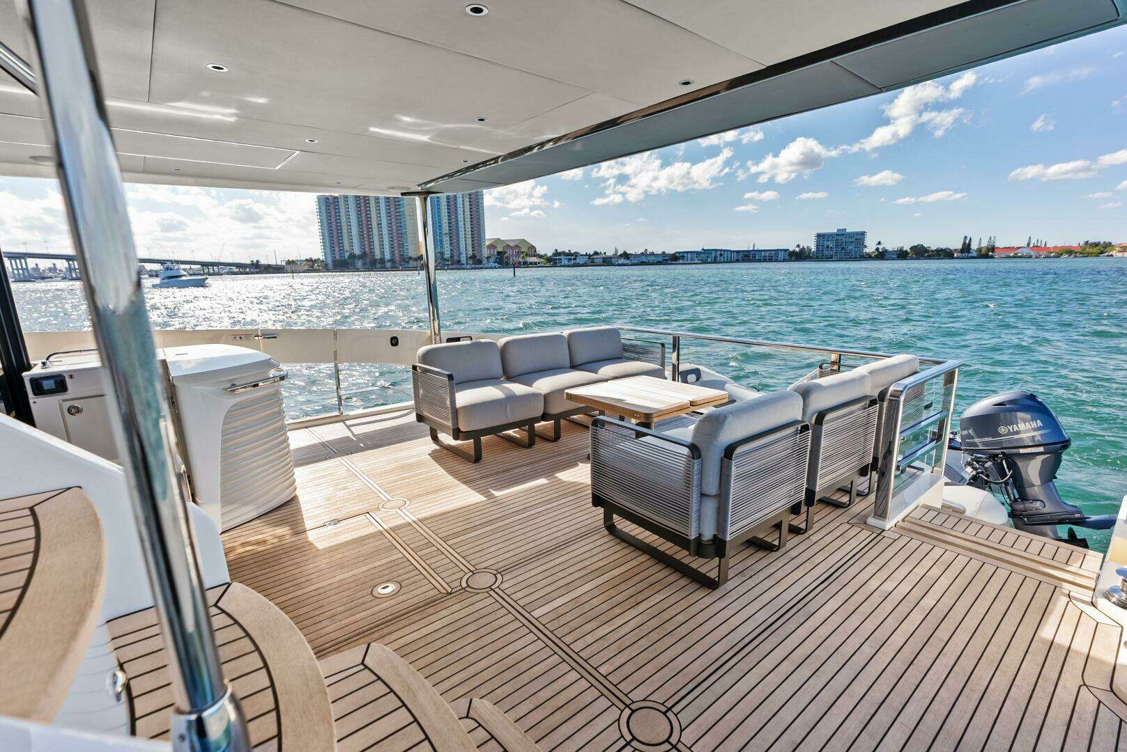 Absolute 75 Navetta Yacht For Sale