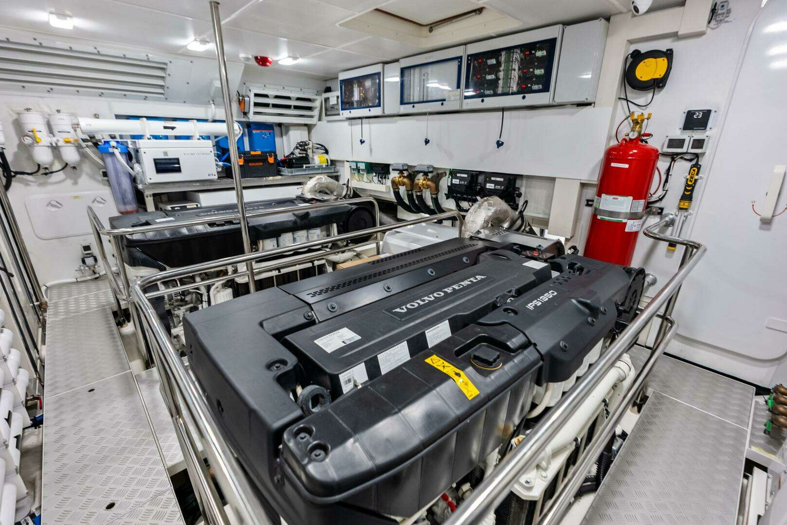 Absolute 75 Navetta Yacht For Sale