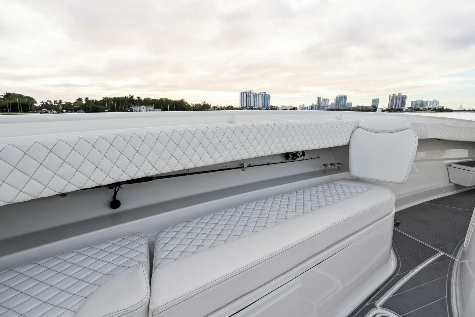 No Name 42ft HCB Yacht For Sale