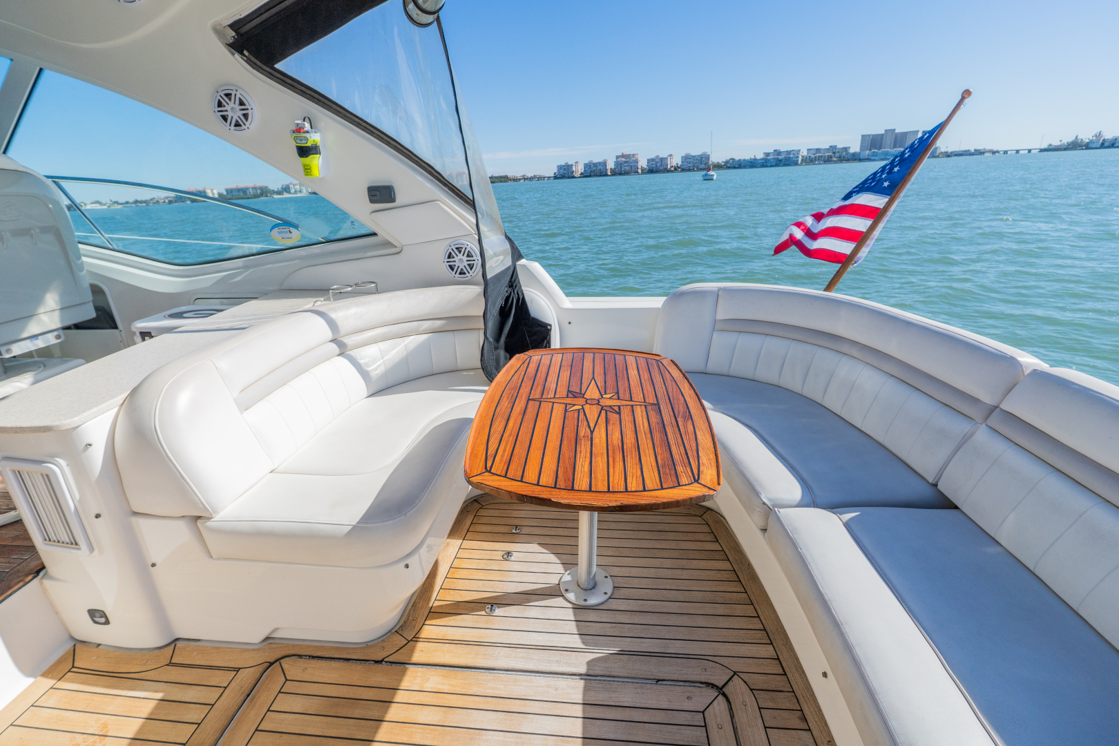 Sea Ray 50 SUNDANCER - Photo 25