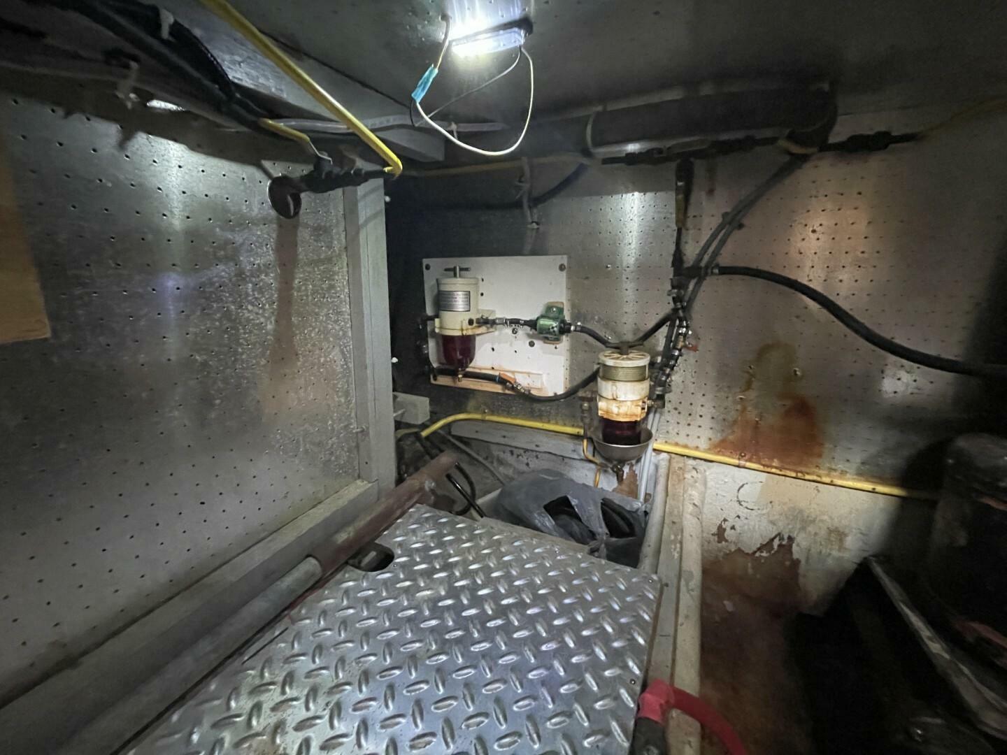 Lady mar 34ft Marine Trader Yacht For Sale