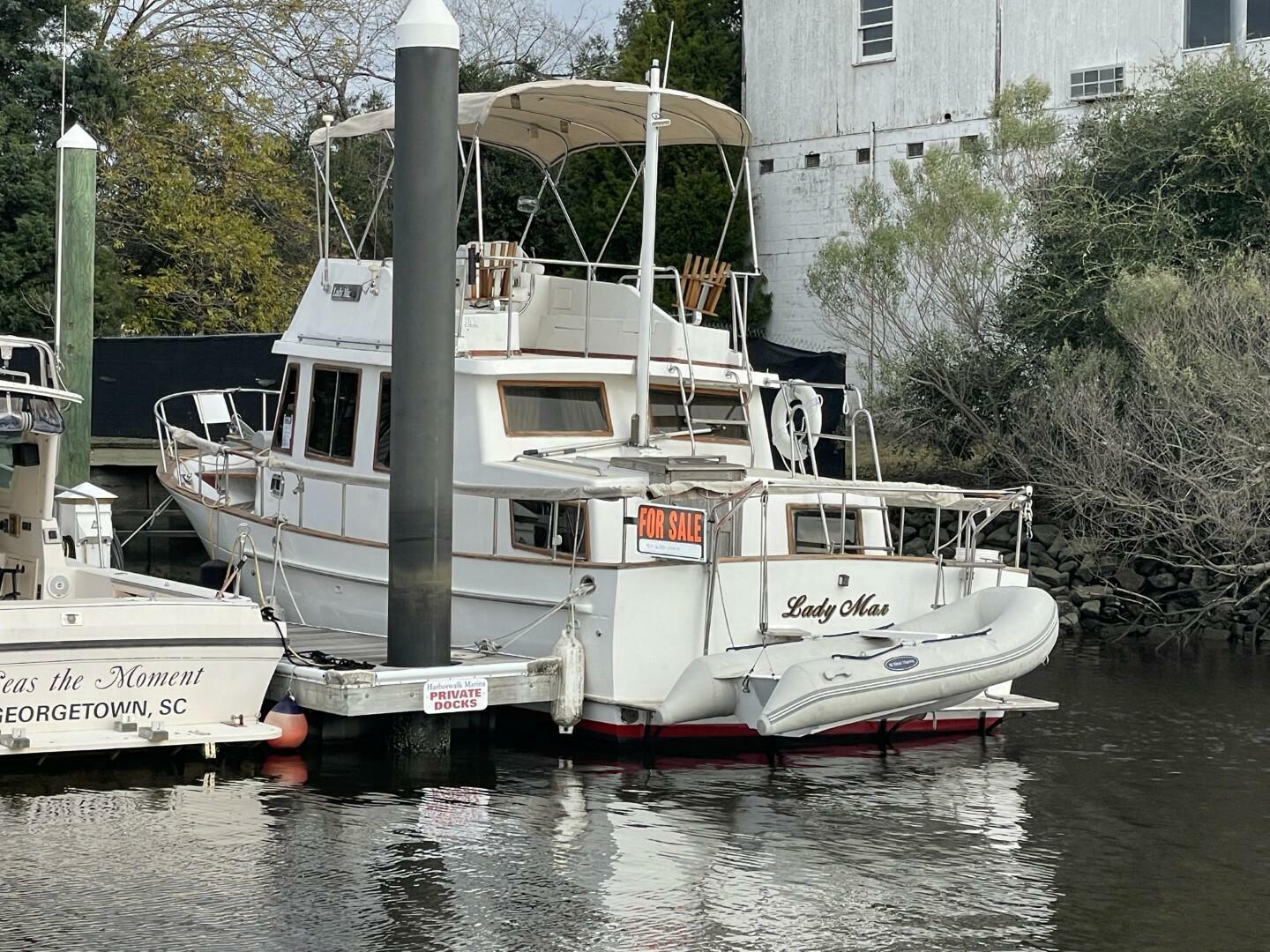 Lady mar 34ft Marine Trader Yacht For Sale