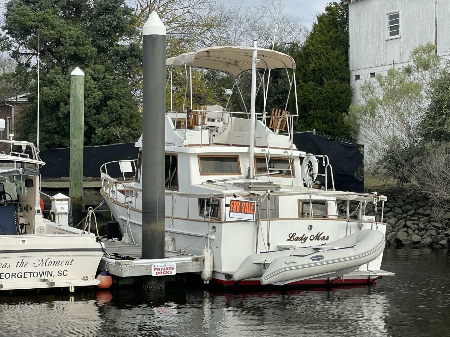 Lady mar 34ft Marine Trader Yacht For Sale