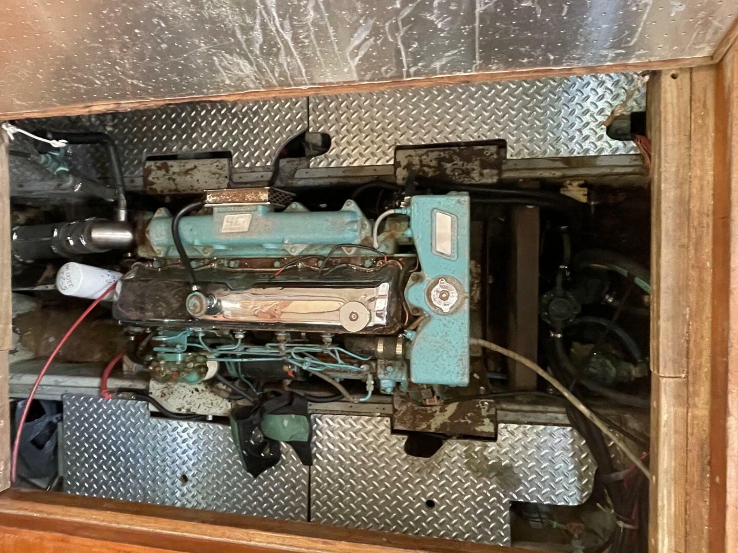 Lady mar 34ft Marine Trader Yacht For Sale