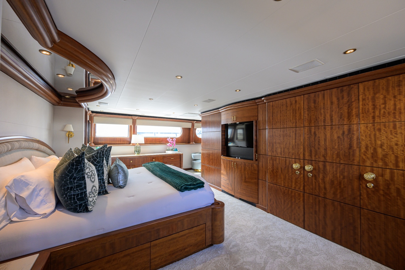CHARLOTTE ANN 125ft Cheoy Lee Yacht For Sale