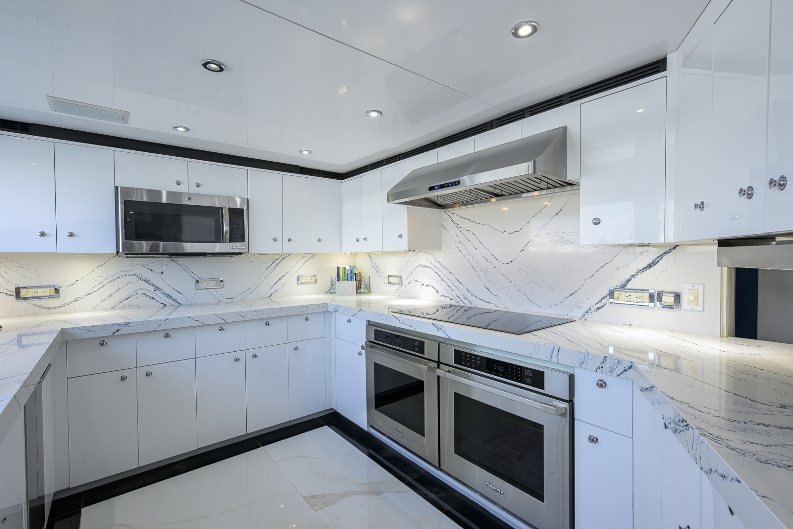 CHARLOTTE ANN 125ft Cheoy Lee Yacht For Sale