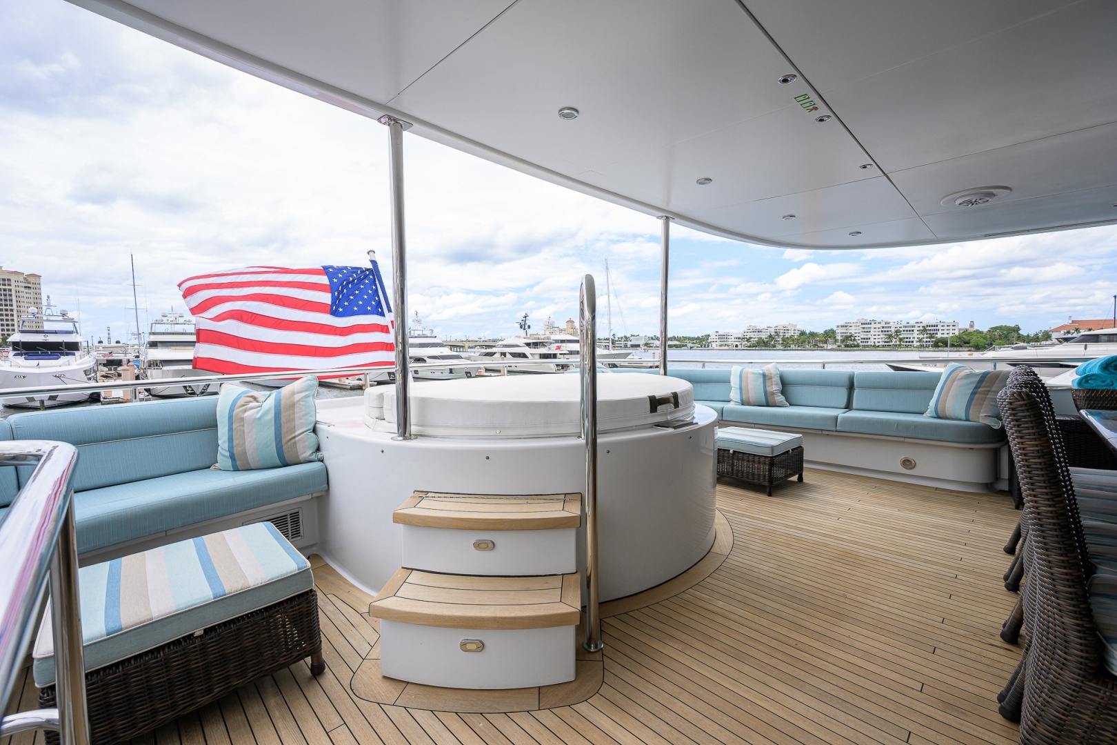 CHARLOTTE ANN 125ft Cheoy Lee Yacht For Sale