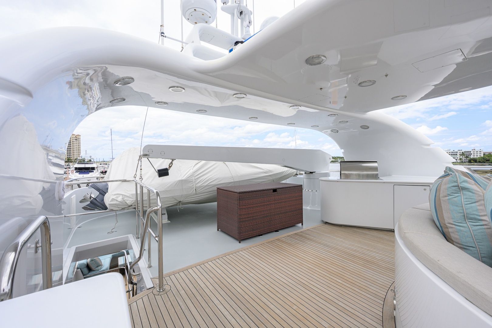 CHARLOTTE ANN 125ft Cheoy Lee Yacht For Sale