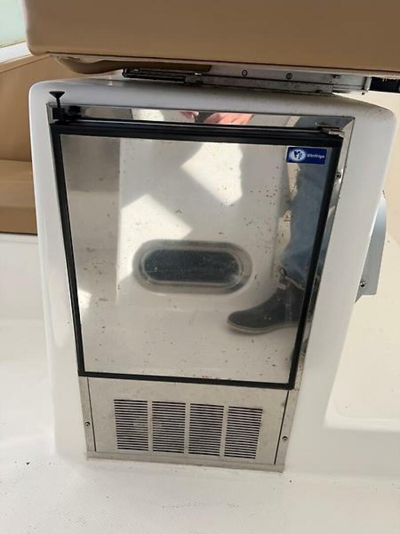 SawBones 37ft Luhrs Yacht For Sale SawBones 37ft Luhrs Yacht For Sale