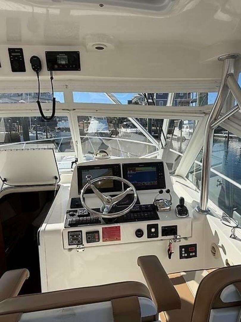SawBones 37ft Luhrs Yacht For Sale SawBones 37ft Luhrs Yacht For Sale