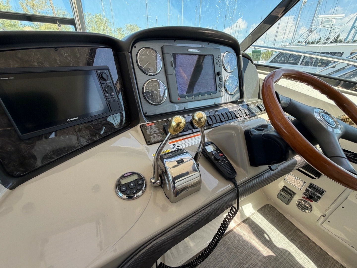 2007 Sea Ray 380 DA