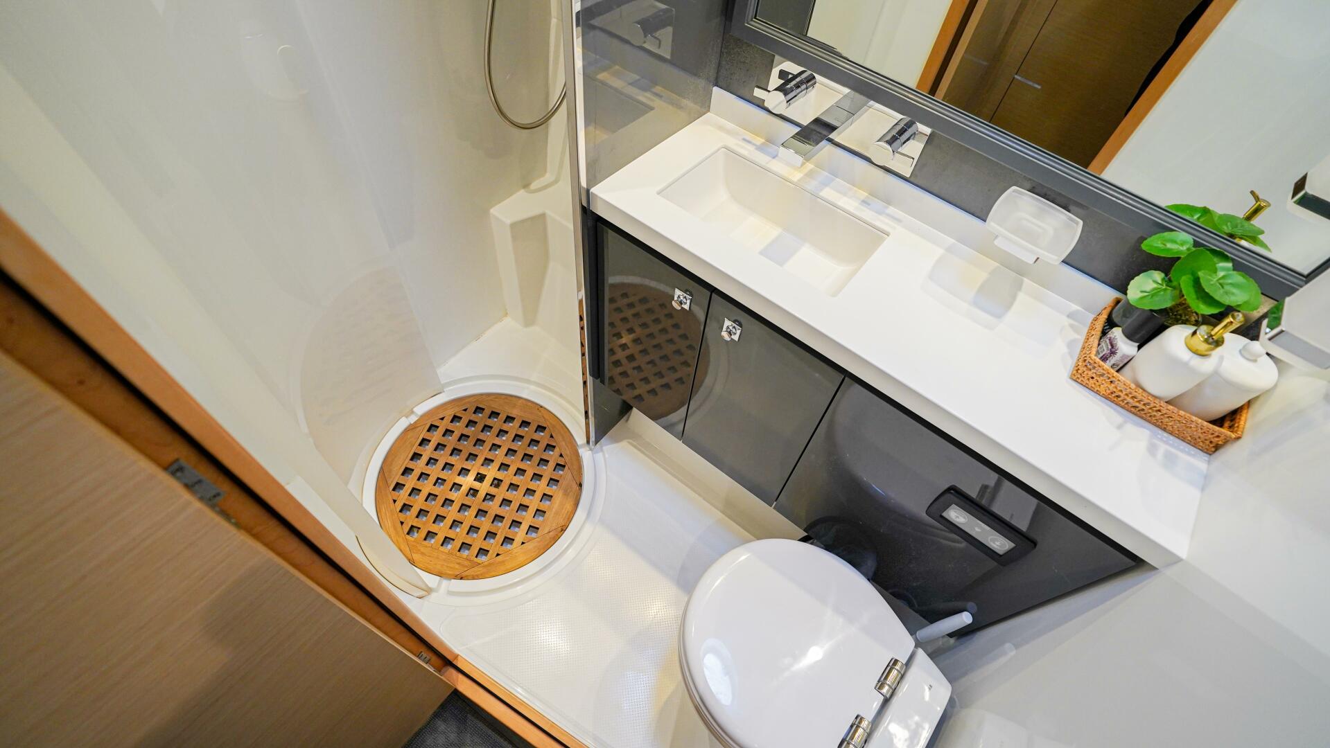 True Story 67ft Fountaine Pajot Yacht For Sale