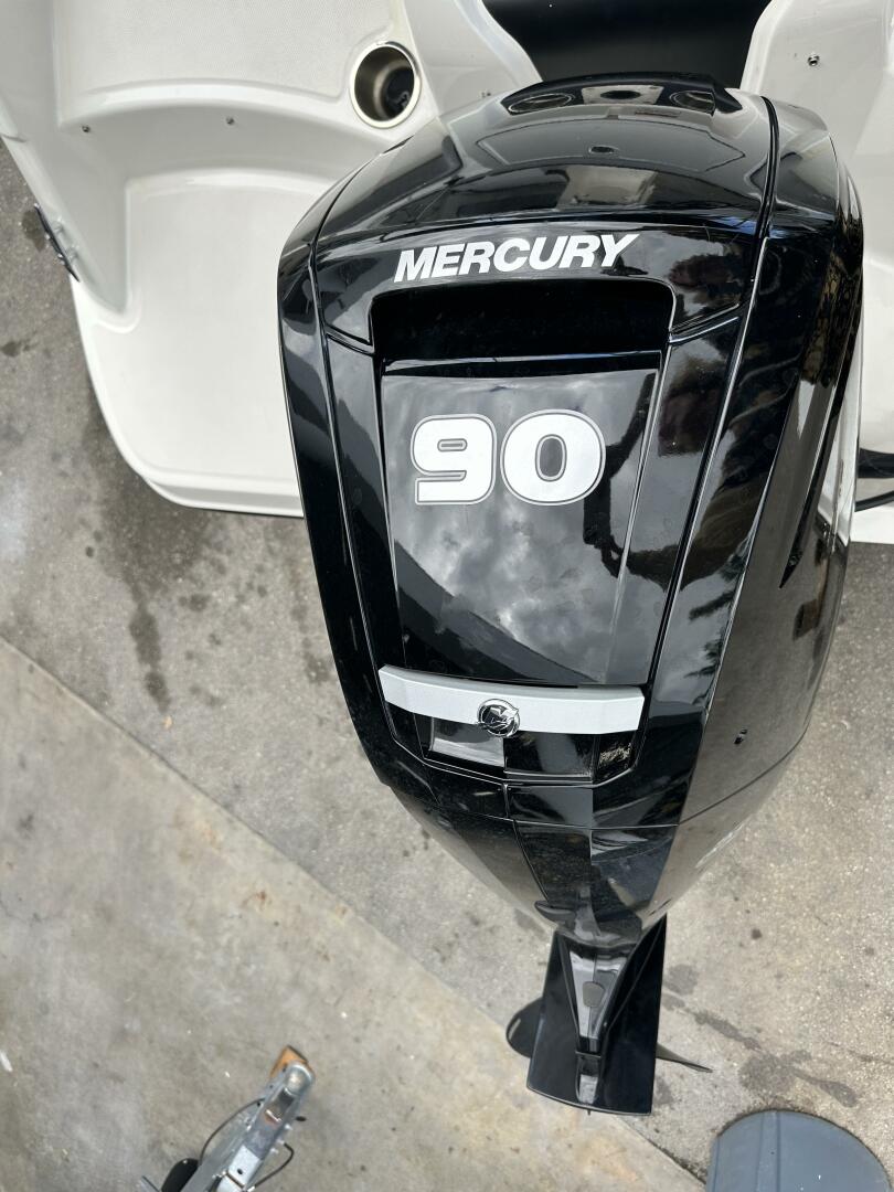 17ft Bayliner Yacht For Sale