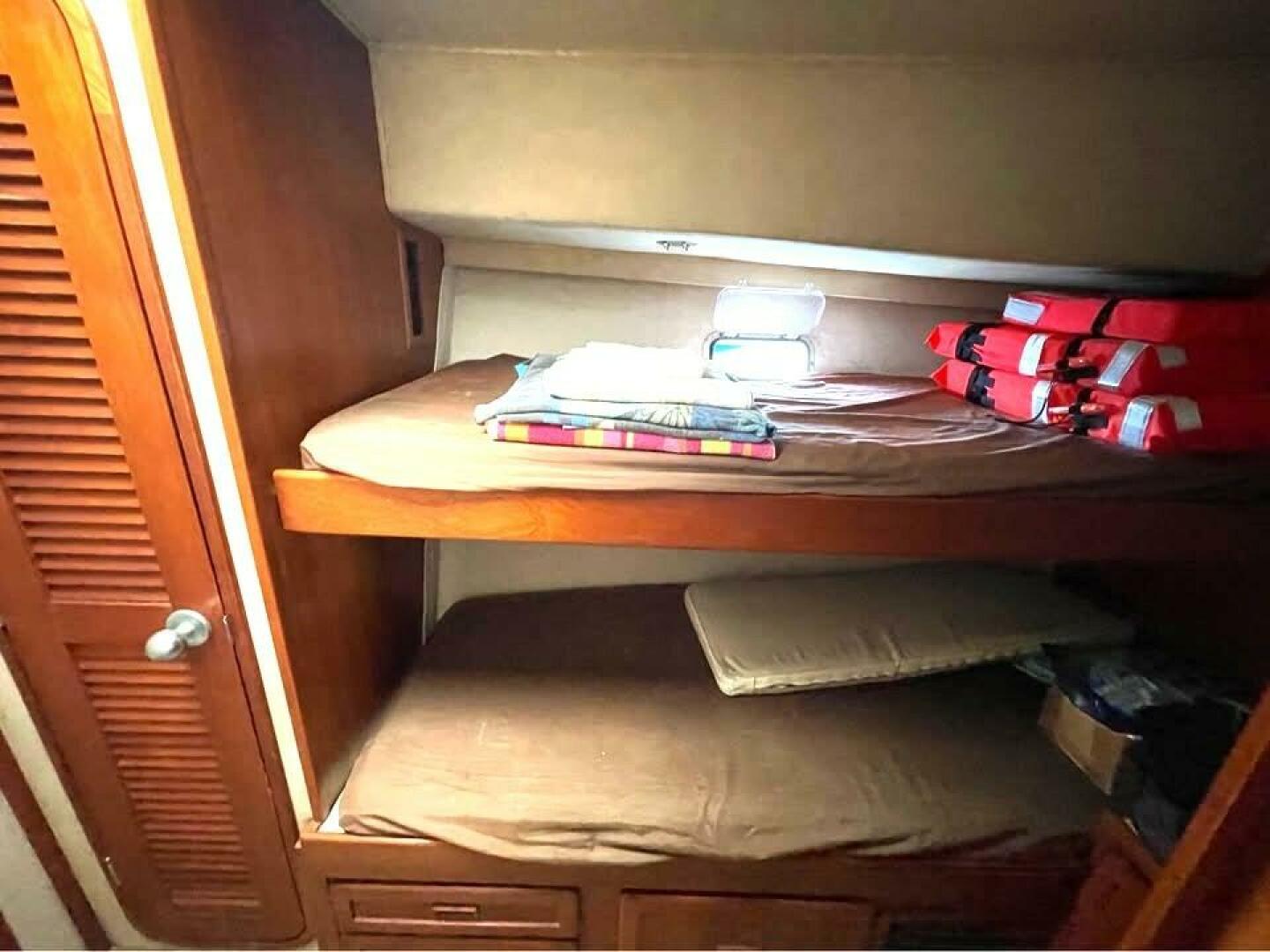 OHANA 42ft Chris Craft Yacht For Sale OHANA 42ft Chris Craft Yacht For Sale