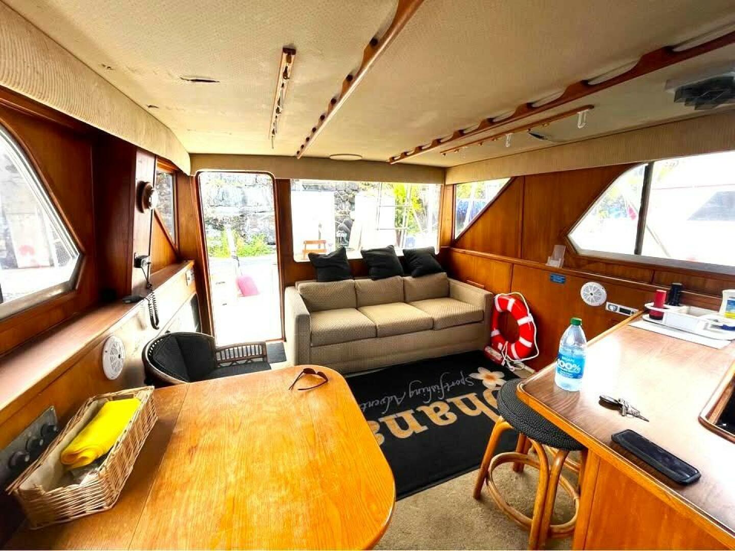 OHANA 42ft Chris Craft Yacht For Sale OHANA 42ft Chris Craft Yacht For Sale