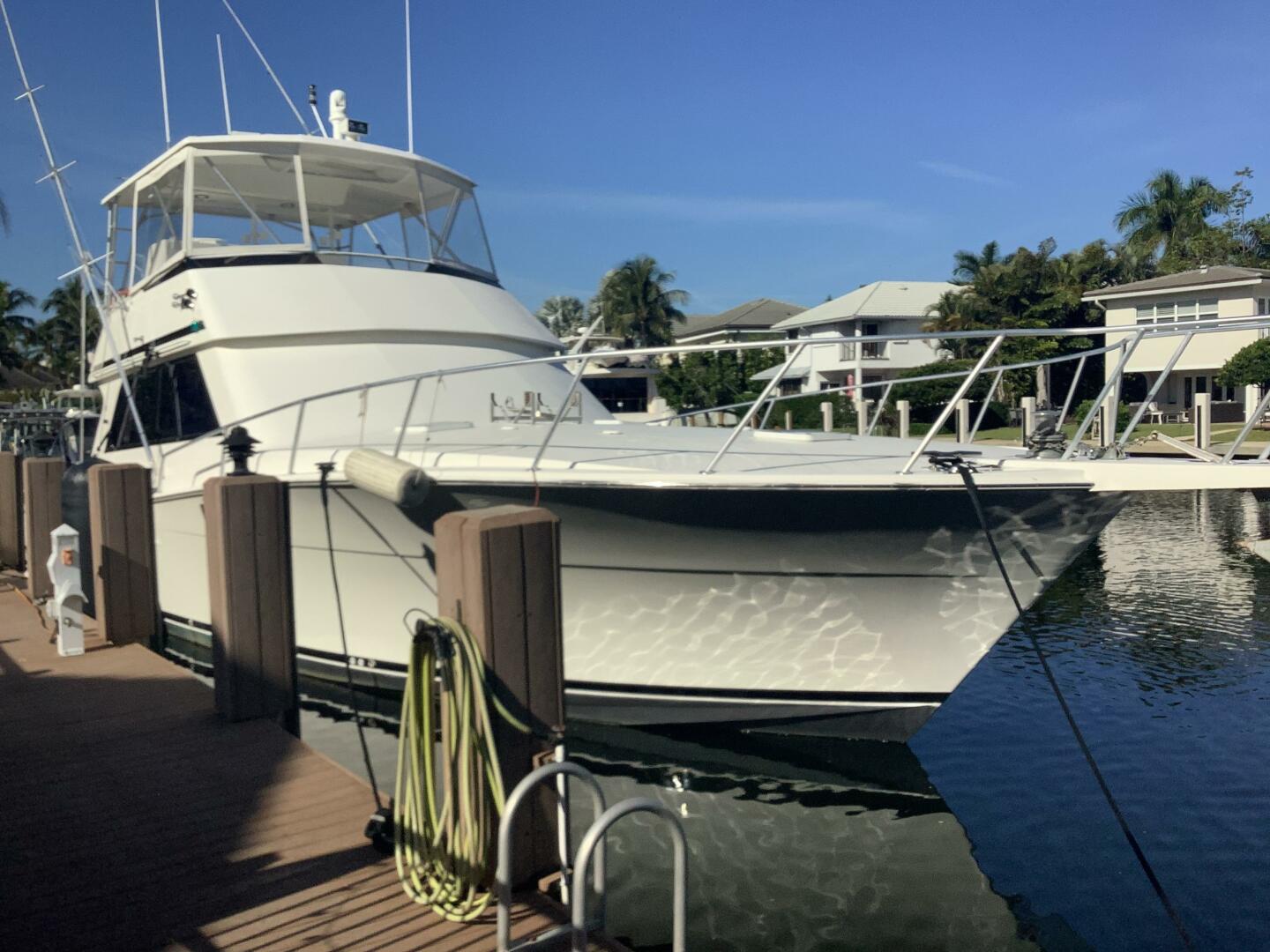 FOURTH QUARTER 50ft Viking Yacht For Sale